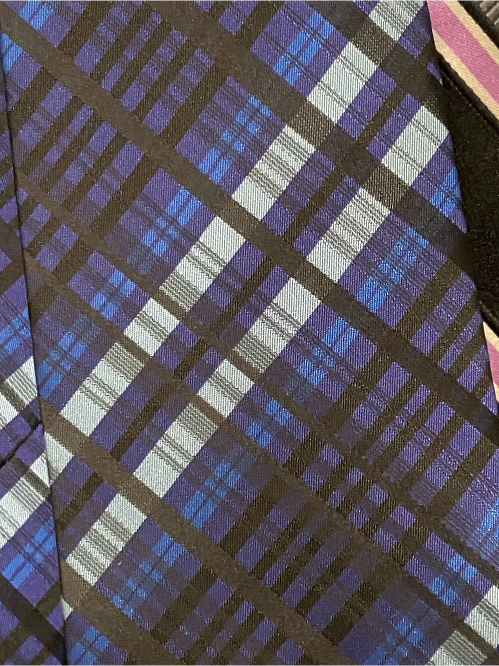 N/A set patterned